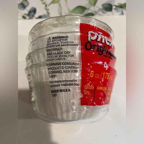 New vintage set 4 Pyrex Originals Custard Cups/bowls Ramekins Clear Glass 6 oz - Picture 4 of 5